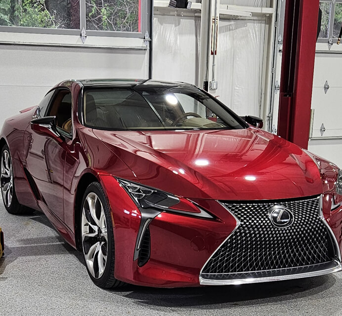 Displaying technicians performing repair work